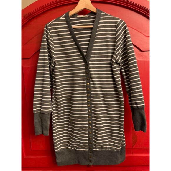 Hipster Row Size Medium Gray and White Stripe Cardigan with Lots of Buttons EUC - Picture 1 of 4